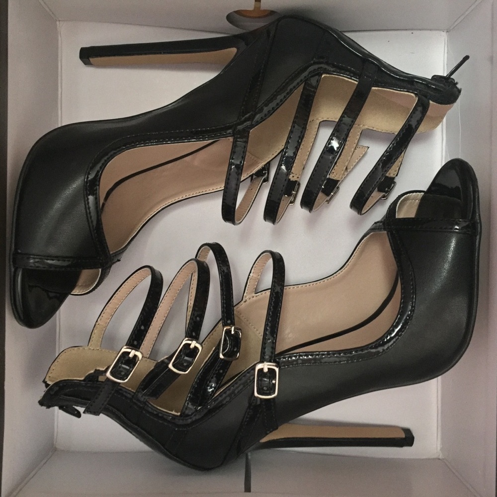 Black Patent Strappy Open-toed Leather Heels Pumps